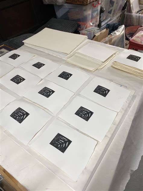 Anna Alcock on Twitter: "Busy day printing Mezzotints and a collograph"