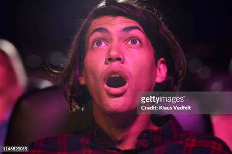 Surprise Reaction Imagens E Fotografias De Stock Getty Images