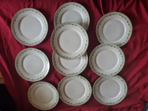 Lot De Anciennes Assiettes Plates En Porcelaine De Limoges Diam