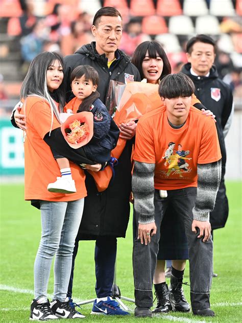 【大宮】引退南雄太が最後のあいさつ「自分で決めたルールを決断する時が来た」目潤ませ理由説明 J2写真ニュース 日刊スポーツ