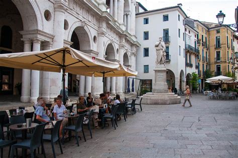 The Beauty of Vicenza, Italy in 30 Photos and Stories