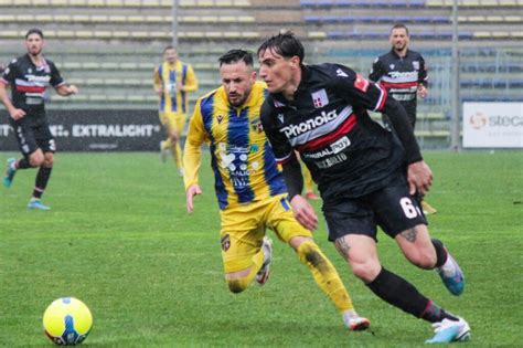 Neglia Un Altra Volta Ex Se Segno Non Esulto Fermana Da Playoff