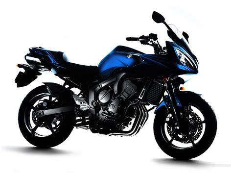 YAMAHA FZ6 - Review and photos