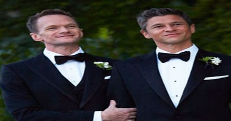 Neil Patrick Harris And David Burtka Are Married—see The First Pic From Their Wedding In Italy