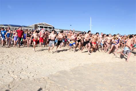 Polar Bear Plungers To Descend Upon East Hamptons Main Beach On New