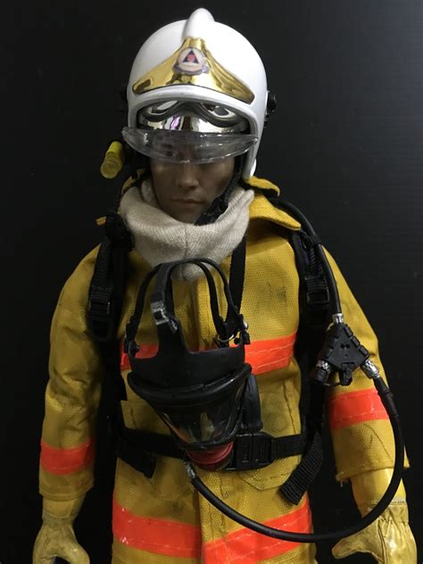 1/6 Gallery: Singapore Civil Defence Force (SCDF) - Fire Fighter Senior Officer