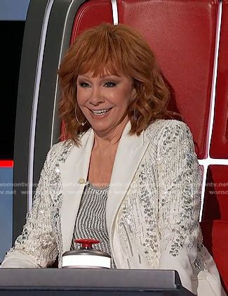 Reba McEntire Outfits & Fashion on The Voice | Reba McEntire