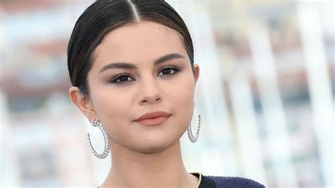 Selena Gomez Opens Up About Contemplating Suicide In Her Early 20s