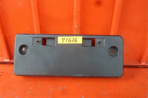 Porta Placa Delantero Nissan Versa