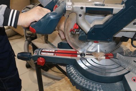 9 Interesting Miter Saw Facts: History & Blade Sizes | House Grail