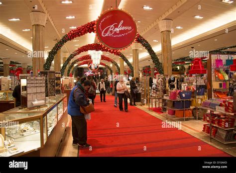 New York Macys Interior Hi Res Stock Photography And Images Alamy