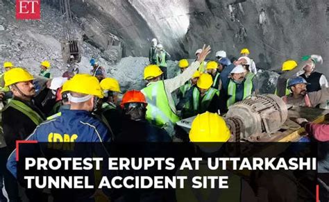 Uttarakhand Tunnel Crash Rescue Workers Send Medicine To Tunnel