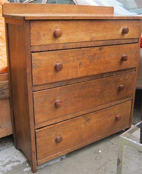 Uhuru Furniture & Collectibles: Shaker Style Dresser- SOLD