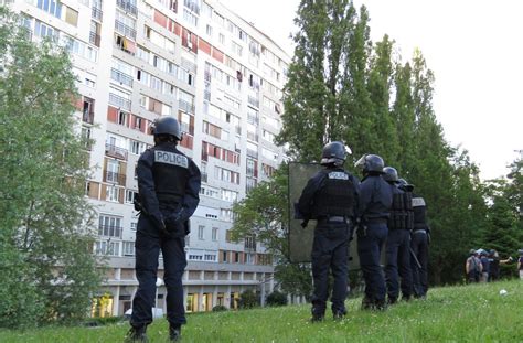 Essonne Un Lu Interdit De Territoire Apr S Avoir Menac De Mort Le