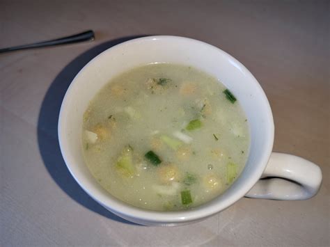 Knorr Cup A Soup Lauch Cremesuppe Mit Knusper Cro Tons