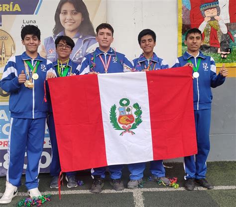 Escolares Recorren El Mundo Representando Al Perú En Olimpiadas