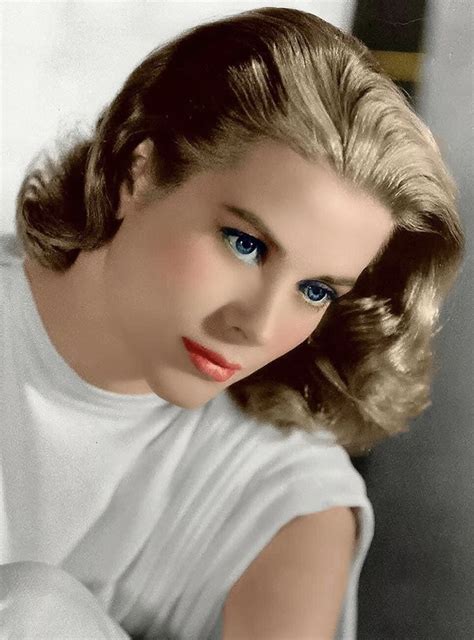 Pin By Sandy Labrie On Classic Beauties Princess Grace Kelly Grace Kelly Style Miss Kelly