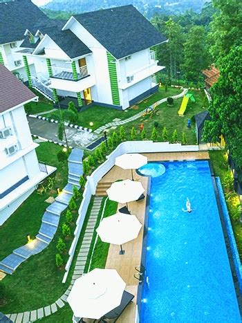 Most beautiful pool villa resorts in Munnar