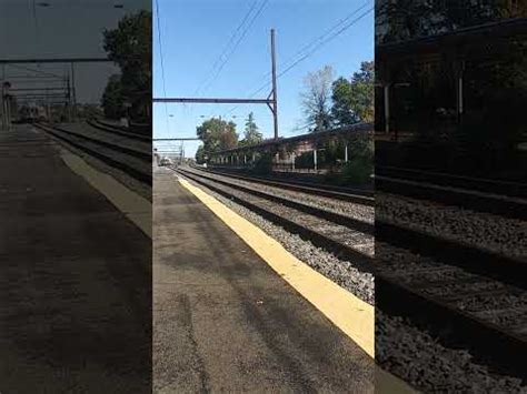 Septa Silverliner V Train Entering West Trenton Youtube