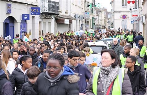 La Marche Cocitoyenne Des Coll Giens De Beaumont