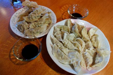 Trader Joe S Pork Gyoza Chicken Gyoza Potstickers