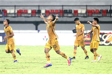 Hasil Persib Vs Bhayangkara Menang The Guardian Kudeta Arema Fc