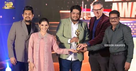 Sri Lankan Singer Windy Goonatillake Wins Indian Award For Viral Song