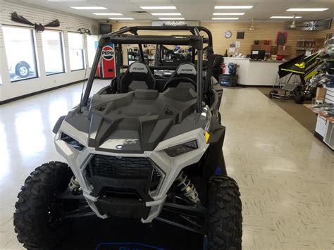 2021 Polaris Industries Rzr Xp 1000 Premium Stealth Gray Ride Command