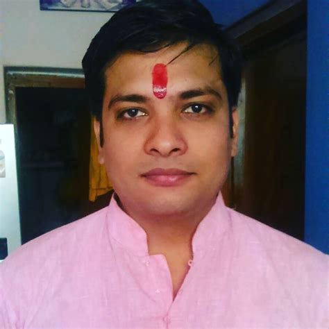 astrologer ravi sharma varanasi
