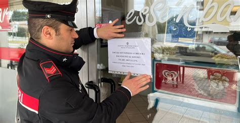 Risse Schiamazzi E Presenza Di Pregiudicati Carabinieri Chiudono Bar