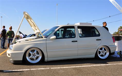 White Volkswagen Golf Mk3 on ABT rims | VW Golf Tuning