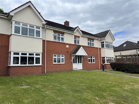 1 Bed Flat For Sale In Portway Road Rowley Regis B65 £115000 Zoopla