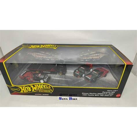 Hot Wheels Premium Diorama ADVAN Nissan Skyline LBWK Toyota MR