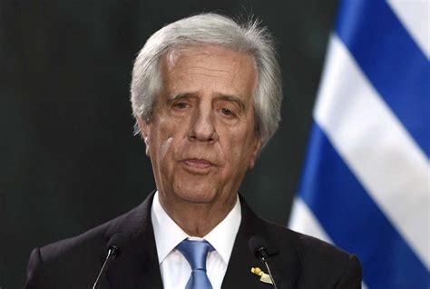 Uruguay's tobacco-fighting president battling lung cancer