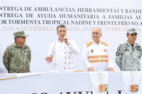 Rutilio Escand N Da Banderazo A La Entrega De Ayuda Humanitaria A