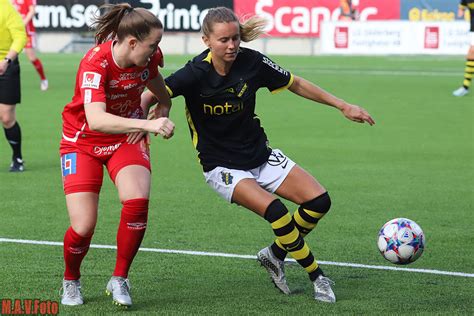 KIF Örebro mot AIK på Behrn Arena M A V Foto