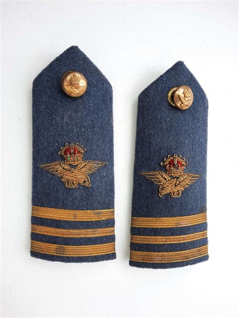 WW2 RAF Squadron Leader Mess Dress Epaulets in RAF Rank Badges