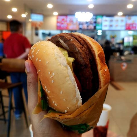 Burger King Bukit Timah Singapore Double Plant Based Whopper Review