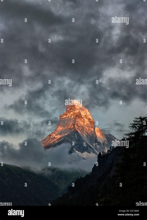 Switzerland, Matterhorn mountain Stock Photo - Alamy