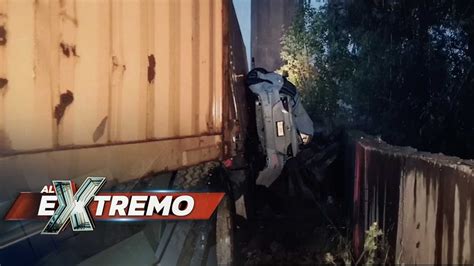 Un tráiler provocó un fuerte accidente por falta de precaución en la