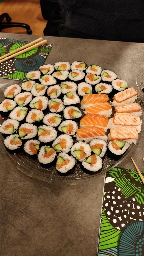 Made sushi for the first time and it went better than expected :) : r/sushi