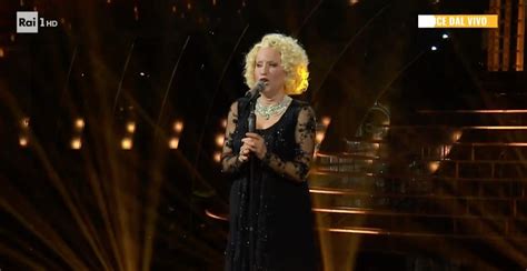 Carmen Di Pietro Imita Katia Ricciarelli A Tale E Quale Show 2024 L