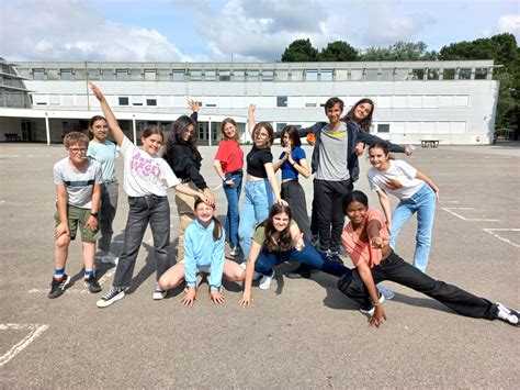 Tous en scène Collège Rene Bernier