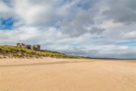 Seahouses Walk Bamburgh Castle Farne Islands Northumberland Walk