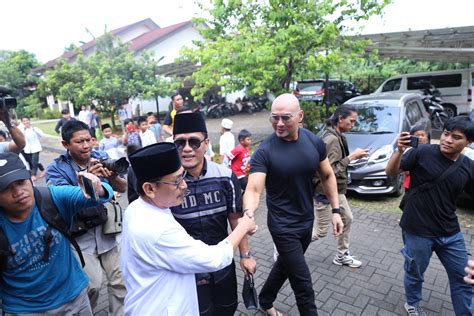 Jadi Anggota Nu Deddy Corbuzier Dapat Panggilan Spesial Dari Said Aqil