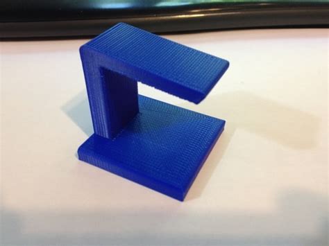 printed hanger  mikey pinshape