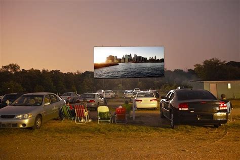 Some Restaurants Are Converting Their Parking Lots Into Drive-In Movie ...