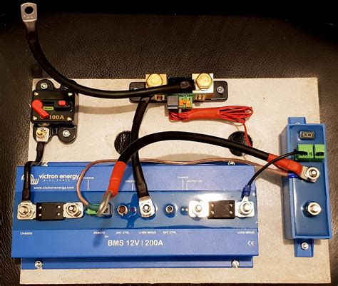 Installation De Batterie Smart Lithium Victron Dans Un Camping Car