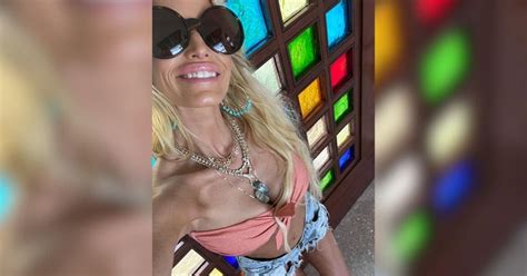 Jessica Simpson S Most Naked Photos