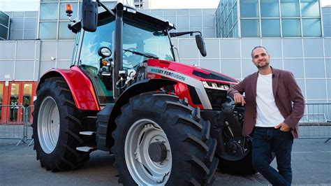 Massey Ferguson 5S 145 Dyna 6 Exclusive Yılın Traktörü Finalisti